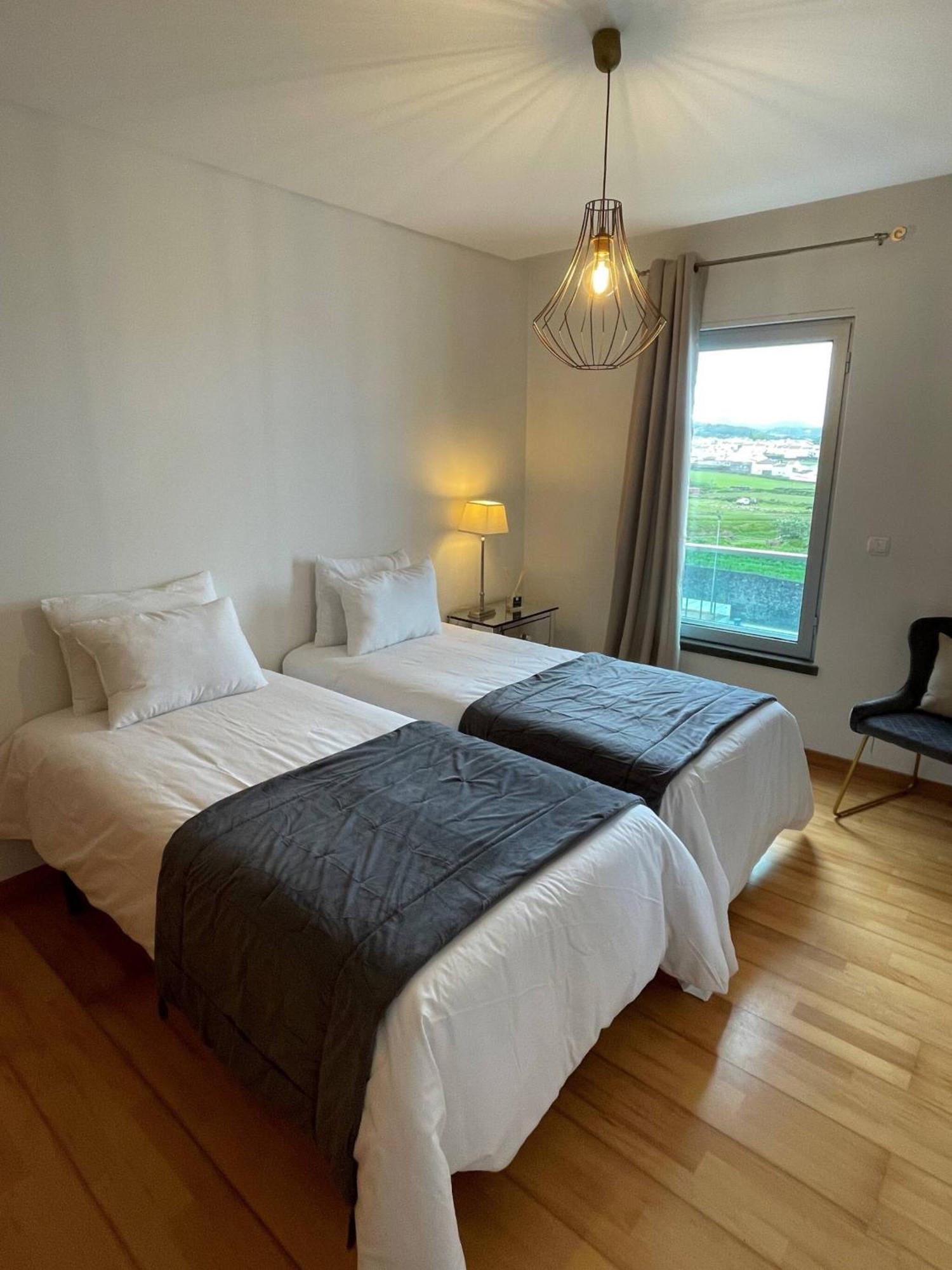 Ponta Delgada Penthouse Terrace Apartment מראה חיצוני תמונה